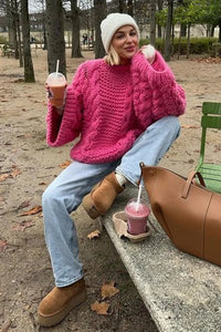 Pullover mit Glockenärmeln im modernen Stil
