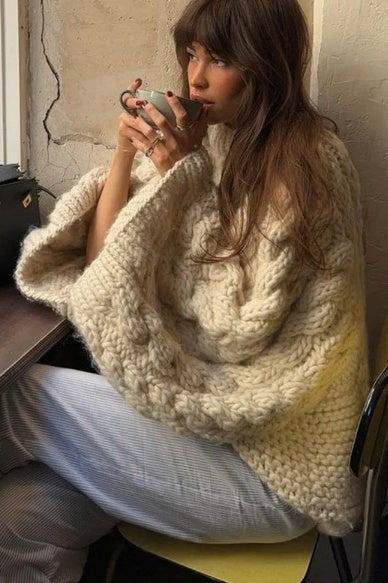 Pullover mit Glockenärmeln im modernen Stil