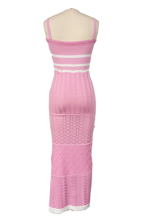 Esther – Gestricktes Langes Kleid mit Schlitz und Aussparungen