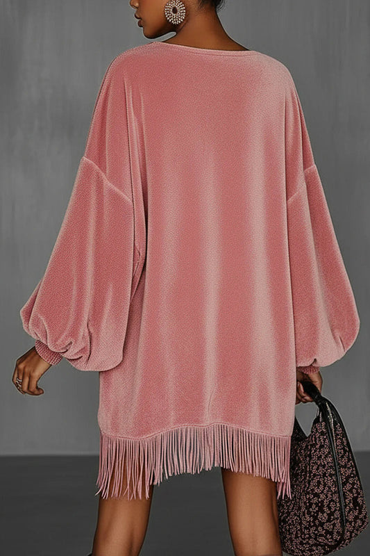 Übergroßes Samtkleid mit Fransen und Rundhalsausschnitt in Rosa