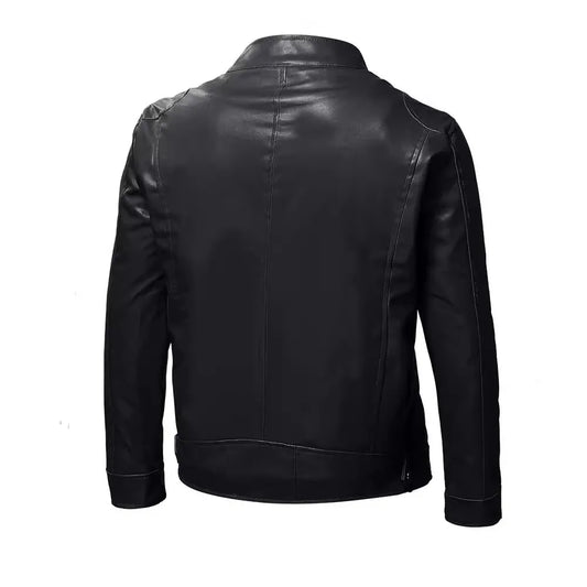 Zeitlose Lederjacke im Biker-Stil