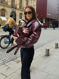 Zeitlose Lederjacke mit modernem Schnitt