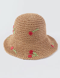 Gehäkelter Blumen-Bucket-Hut im modernen Stil