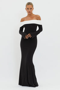 Aeris schulterfreies Maxi-Strickkleid im modernen Stil