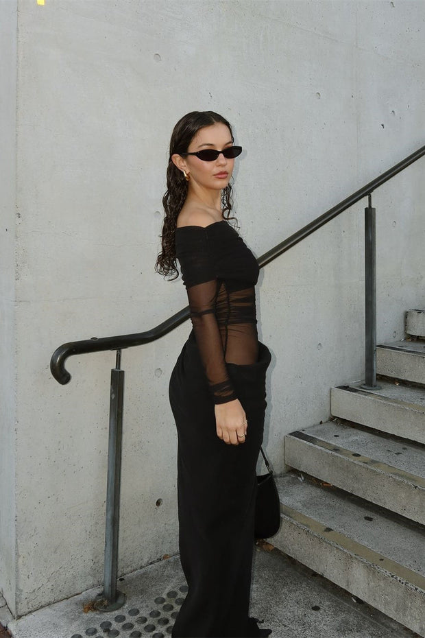 Lillian – Schulterfreies, transparentes Maxi-Netzkleid im modernen Stil