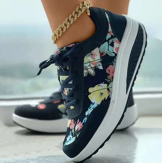 Luisa – Sommerliche Canvasschuhe mit floralem Muster für Damen