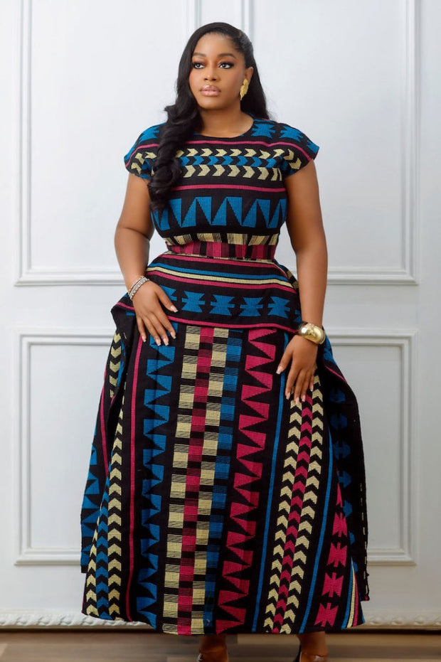 Mehrfarbiges afrikanisches Druck-Peplum-Langes Kleid