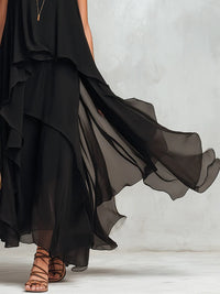 Schwarzes Chiffon-Lagen-Maxikleid mit rundem Ausschnitt und ärmellos