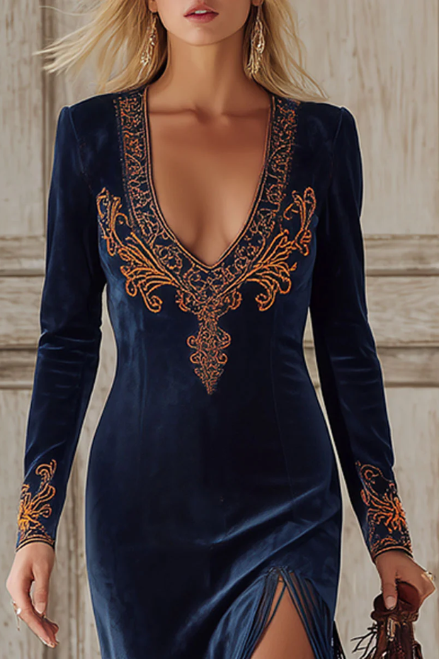 Ethnisches besticktes Langes Kleid aus marineblauem Kunstwildleder mit Schlitz und Quasten