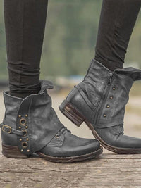 Vintage Nieten-Patch-Schnallen-Stiefeletten im modernen Stil