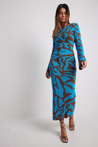 Ava Jacquard-Strick-Kleid in Midi-Länge