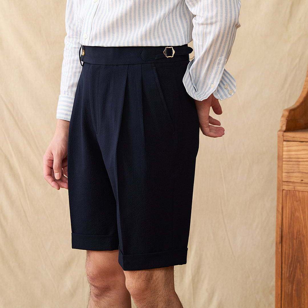Bermudas aus Seersucker mit Bundfalten