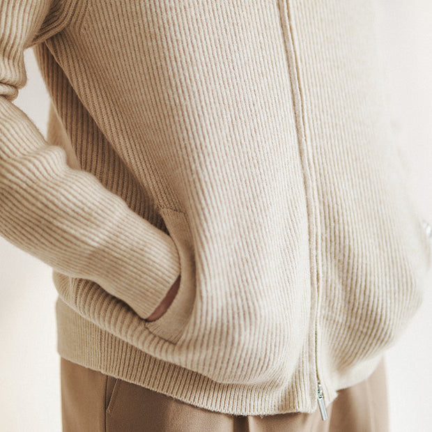 Strickjacke mit Rippstruktur und Reißverschluss