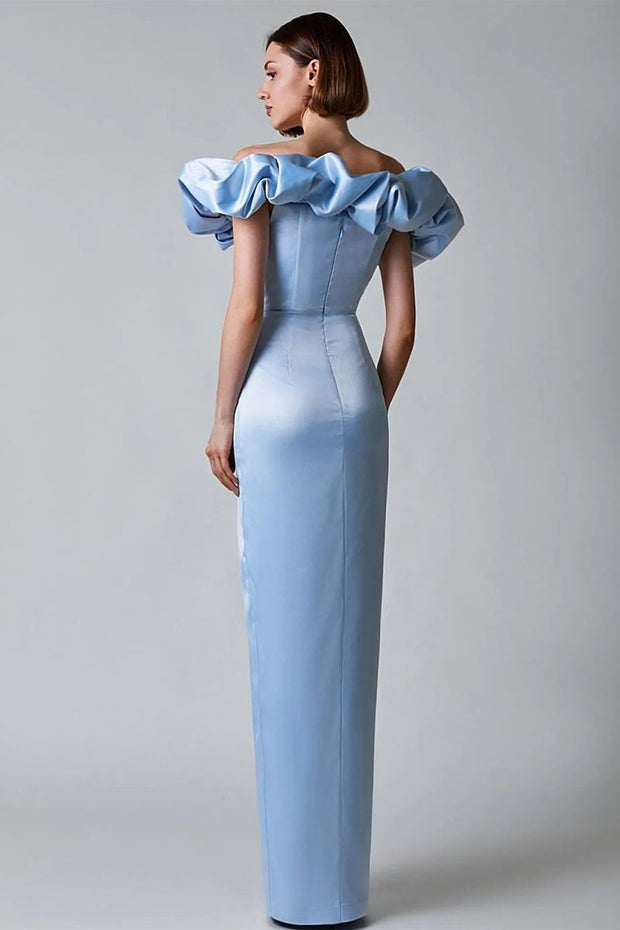Schulterfreies Langes Kleid mit Schlitz und Kristallen