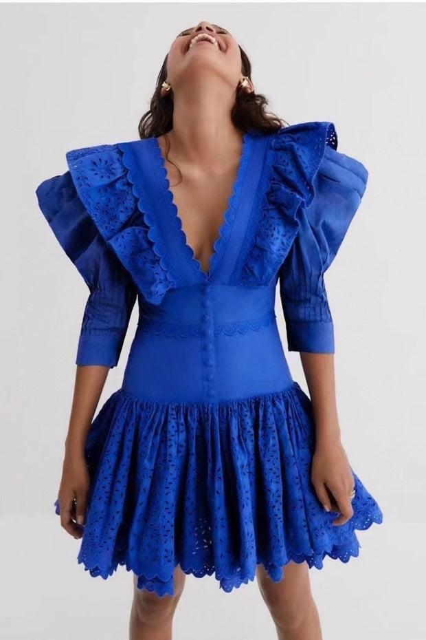 Besticktes Kurzes Kleid mit Rüschen „Elma“