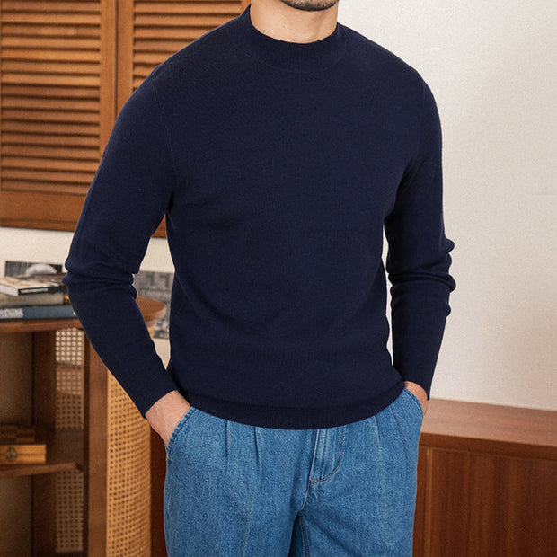Pullover aus Wollmischung mit Stehkragen und schmalem Schnitt