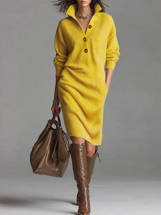 Einfarbiges Strickkleid mit Stehkragen, langen Ärmeln und lockerem Schnitt im modernen Stil