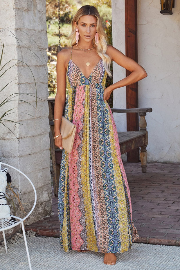 Rückenfreies Maxi-Sommerkleid mit Streifen und Freda-Muster