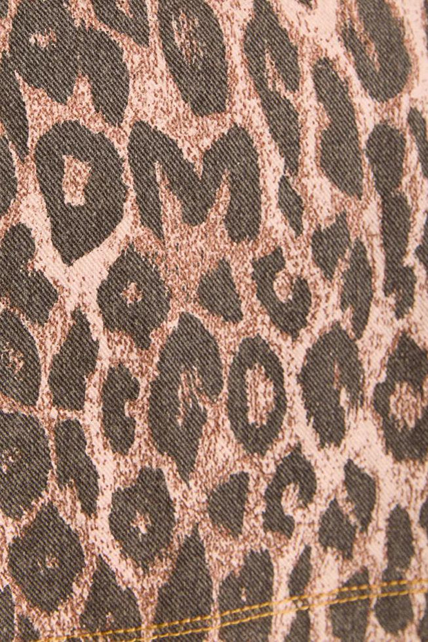 Mini-Kleid mit Leopardenmuster im modernen Stil