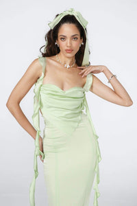Hilda rückenfreies Langes Kleid mit Rüschenband