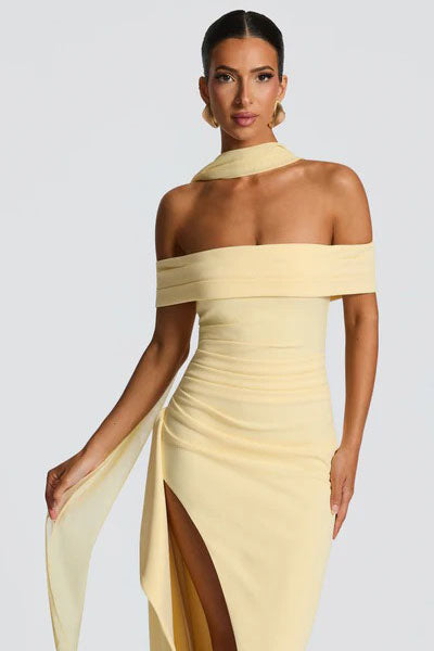 Joyce Langes Kleid in Zitronengelb