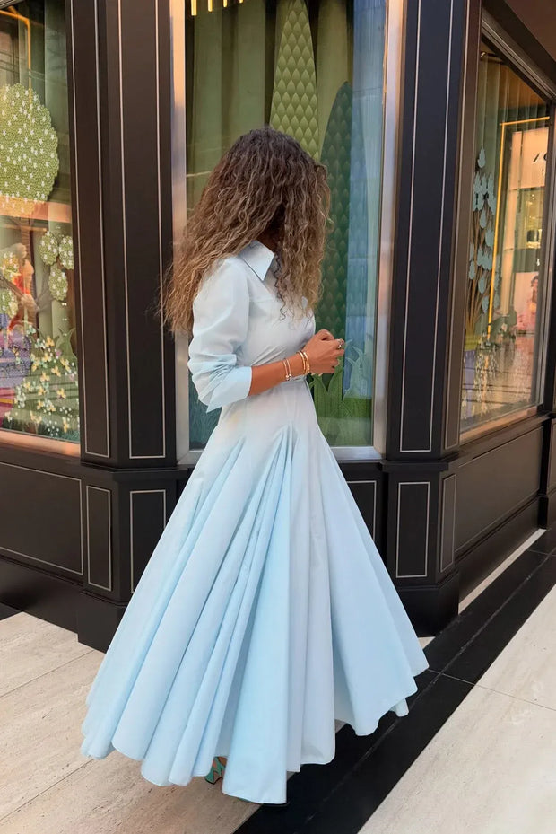 Hellblaues Langes Kleid