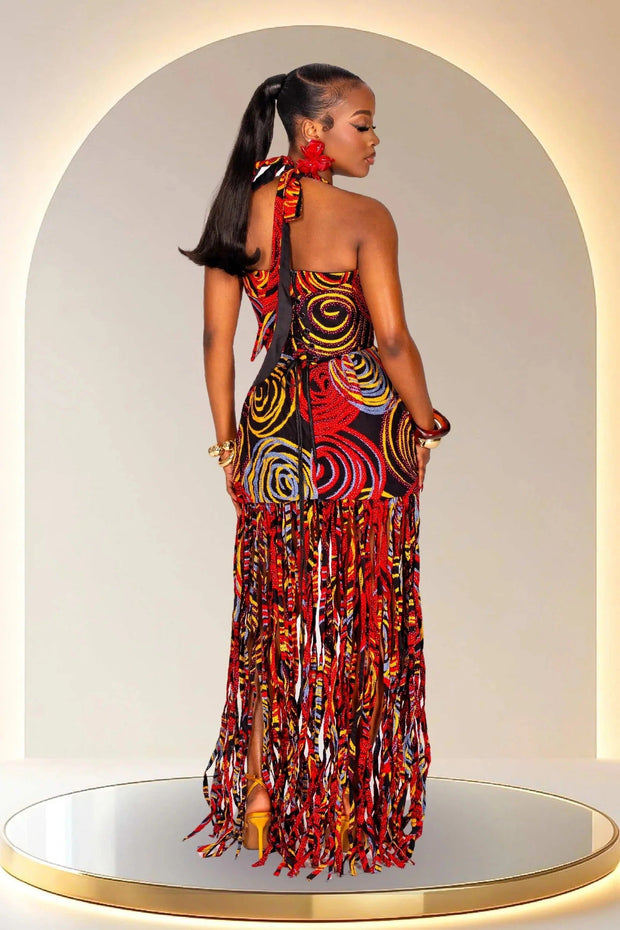 Statement Neckholder-Fransen-Maxikleid