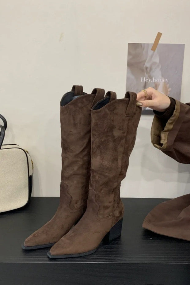V-Ausschnitt Grobabsatz High-Oberteil Knight Stiefel