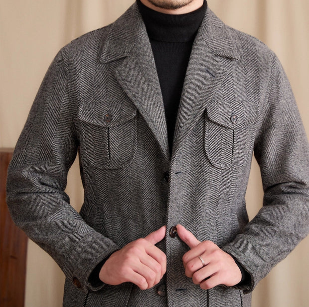 Jacke aus Wolle mit Fischgrätmuster und sportiver Optik