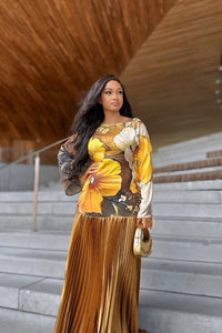 Sonnenblumen-Gold Plissiertes Langes Kleid