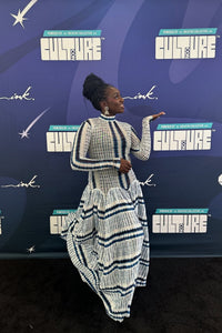 Tie-Dye Abendkleid in Slim-Fit mit Hüftbetonung im modernen Stil