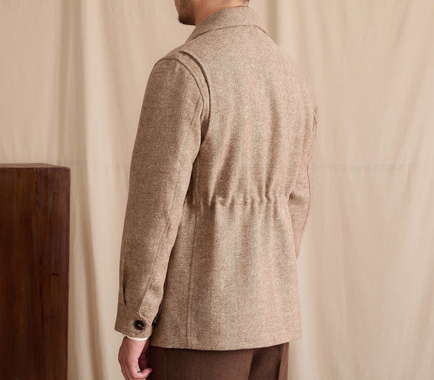 Jacke aus Wollmischung mit Fischgrätmuster und sportiver Optik