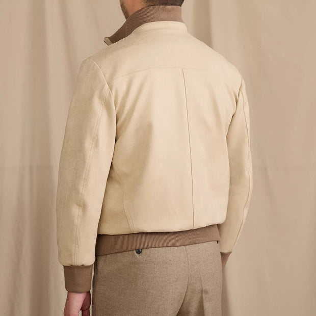 Jacke aus Kunstwildleder mit Kontrastdetails