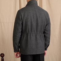 Jacke aus Wollmischung mit Fischgrätmuster und Wattierung