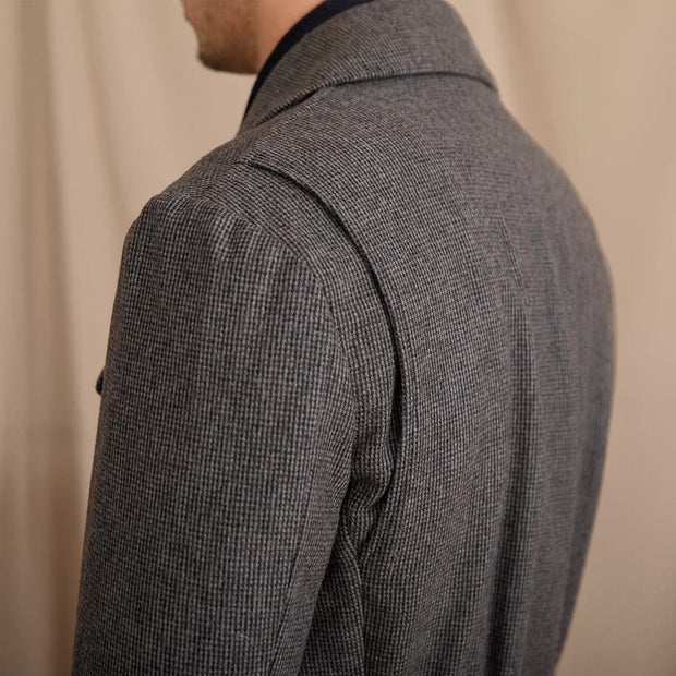 Jacke aus Wollmischung mit Reverskragen und Militärdetails