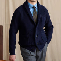 Strickjacke mit Rippstruktur und Schalkragen
