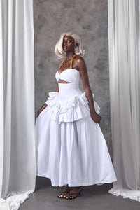 Weißes Korsett Maxikleid mit gestuften Rüschen