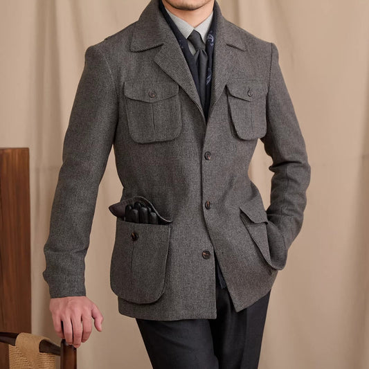 Jacke aus Wollmischung mit Reverskragen und Militärdetails