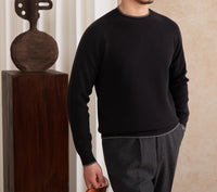 Pullover aus Wolle mit strukturierter Oberfläche und Kontrastdetails
