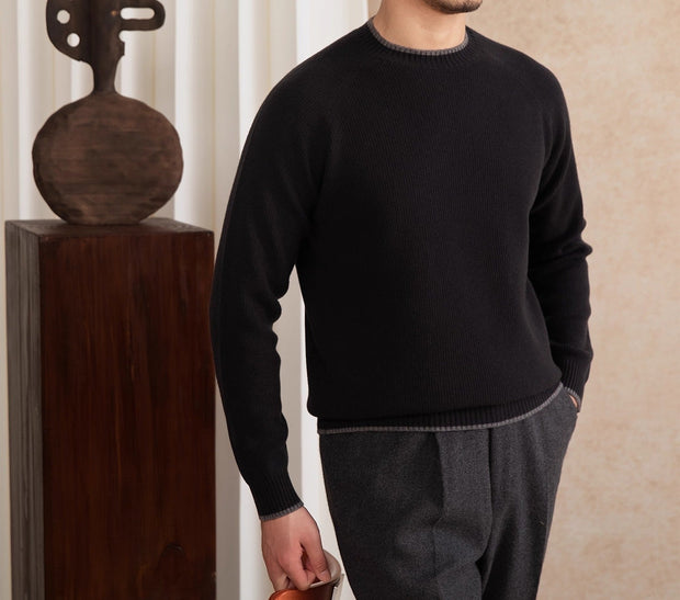Pullover aus Wolle mit strukturierter Oberfläche und Kontrastdetails