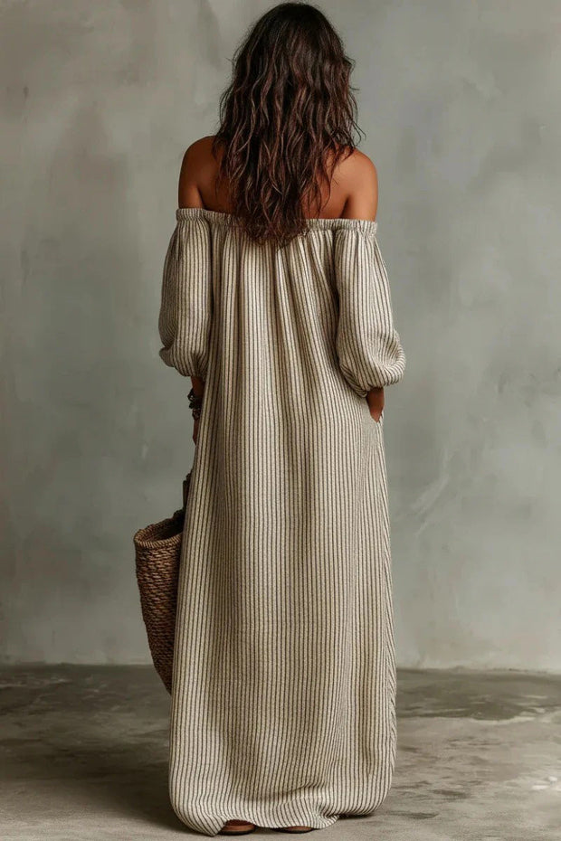 Schwarzes Chiffon-Lagen-Maxikleid mit rundem Ausschnitt und ärmellos