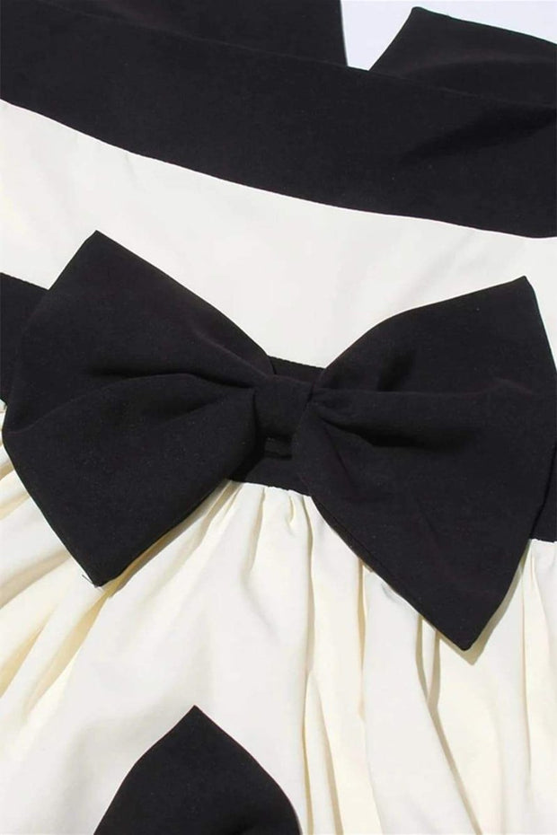 Karen Langes Kleid mit Schleife und Farbblockdesign