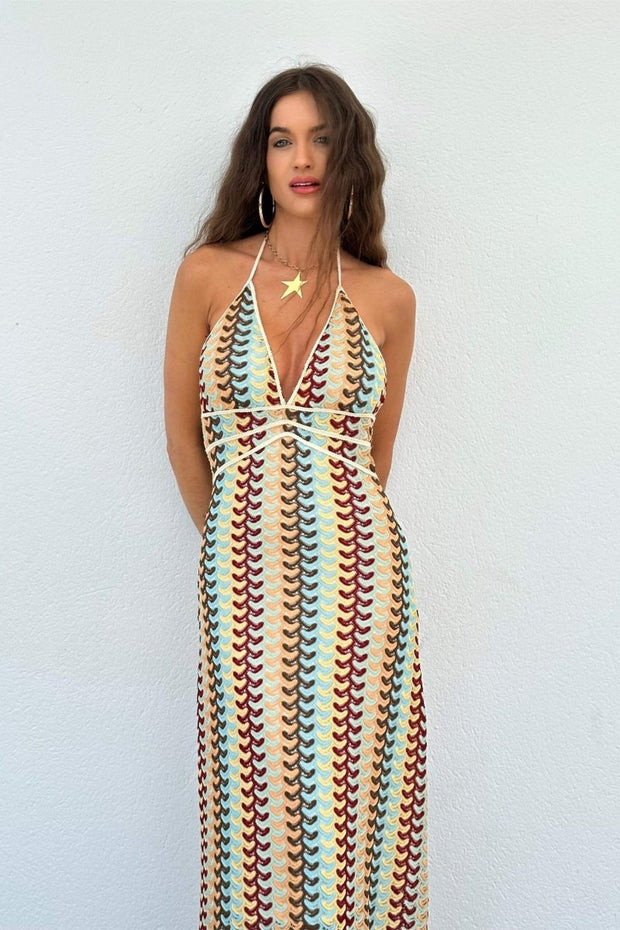 Lydia Neckholder-Langes Kleid aus Häkelstoff