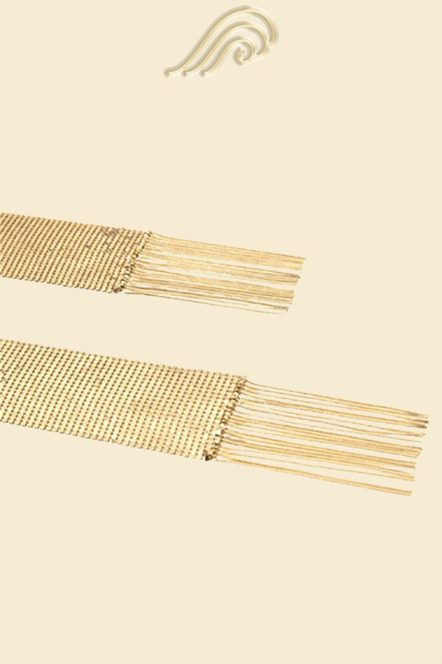 Schmaler Schal mit Quasten in Metallic-Optik im modernen Stil