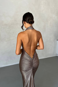 Ophelia Neckholder-Langes Kleid mit rückenfreiem Schnitt