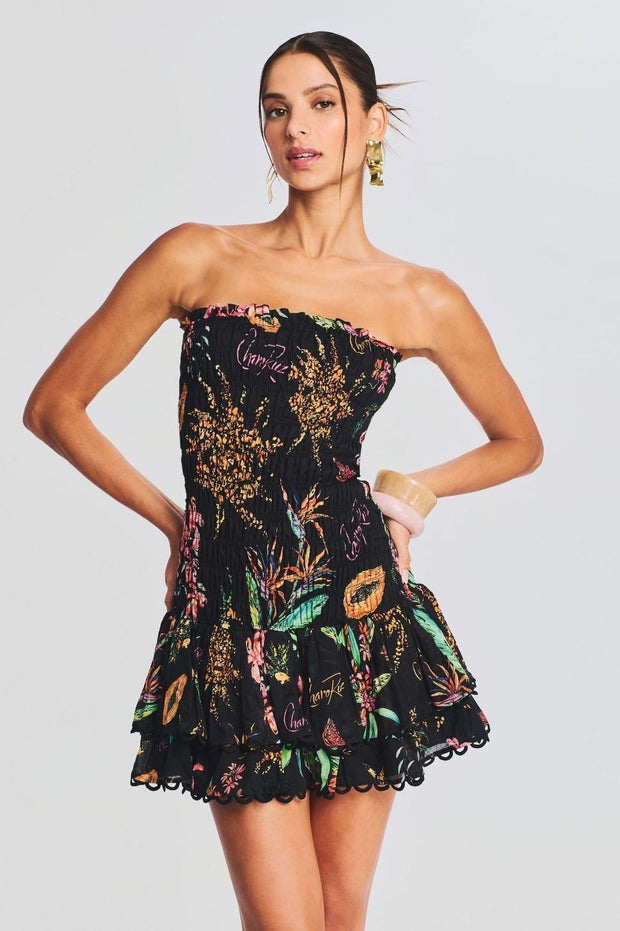 Rosa – Gerafftes Minikleid mit Muster